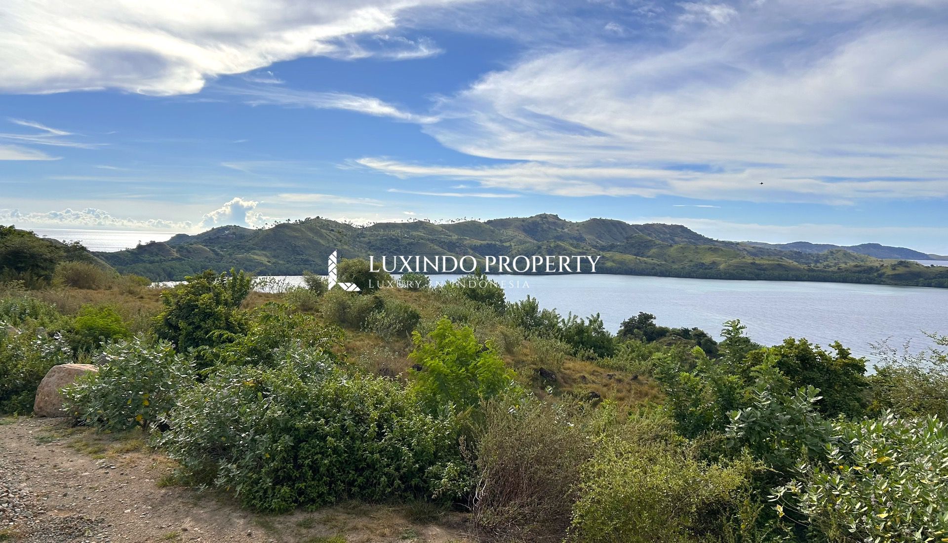 LABUAN BAJO – OCEAN VIEW LAND FOR FREEHOLD SALE (FHL203)